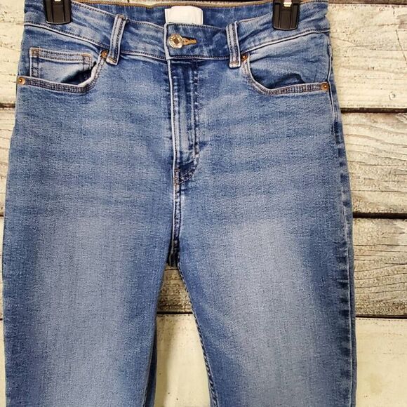 H&M Women’s Skinny Jeans Size 8 Blue High Rise Stretch Denim - Picture 5 of 7